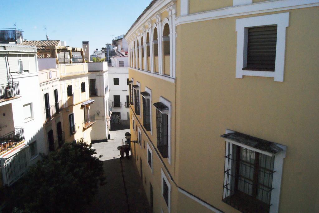 Apartamentos Turisticos La Encarnacion Sevilla Exterior foto