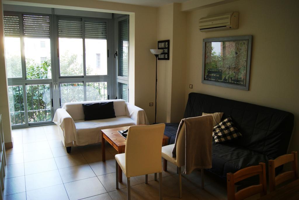 Apartamentos Turisticos La Encarnacion Sevilla Exterior foto
